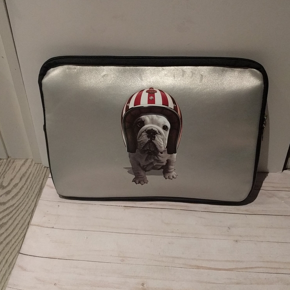 🌺🌸 Silver Computer cover 🍀🍀🍀 - Picture 2 of 8